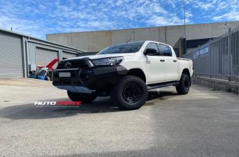TOYOTA HILUX N80 4WD D LOCKER BLACK