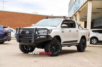 TOYOTA HILUX N80 4WD HOSS XD GLOSS BLACK