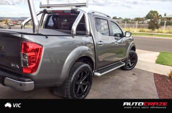 NISSAN NAVARA PEAK MATTE BLACK