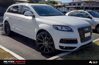 AUDI Q7 SHOT CALLA BLACK AND MACHINED WITH DARK TINT