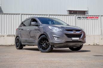 HYUNDAI IX35 M SPEC MATTE BLACK