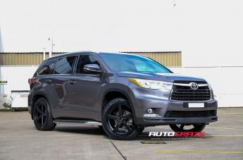 TOYOTA-KLUGER-BLOCKHEAD-SATIN-BLACK