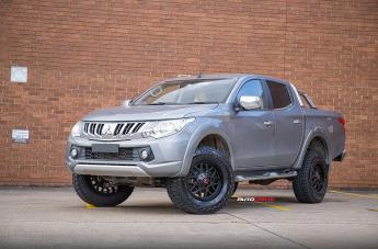 MITSUBISHI TRITON JUDGE MATTE BLACK