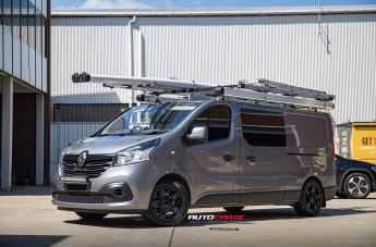 RENAULT TRAFIC ROCKSTAR XD 2 MATTE BLACK