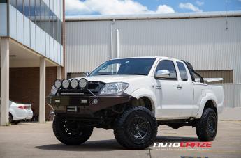TOYOTA HILUX N70 4WD COVERT MATTE BLACK
