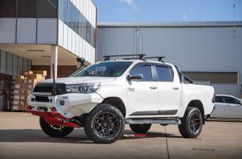 TOYOTA HILUX N80 4WD SABBATH GREY DARK TINT
