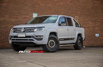 VOLKSWAGEN AMAROK ARSENAL SAND ON BLACK