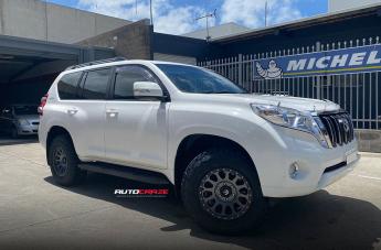 TOYOTA LANDCRUISER VECTOR ANTHRACITE