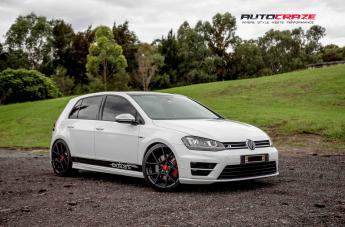 VOLKSWAGEN GOLF KPS MATTE BLACK