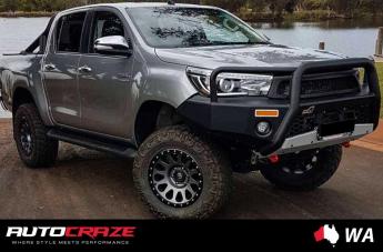 TOYOTA HILUX N80 4WD VECTOR MATTE GUN METAL