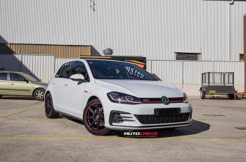 VOLKSWAGEN GOLF MR142 SATIN BLACK W RED STRIPE