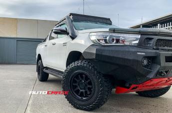 TOYOTA HILUX N80 4WD RG3 SATIN BLACK