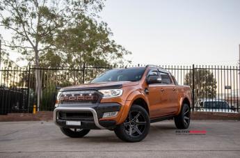 FORD-RANGER-ZEUS-09-GLOSS-BLACK-MILLED-ACCENTS