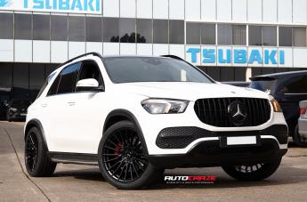 MERCEDES-GLC-43-PREMIO-MATTE-BLACK