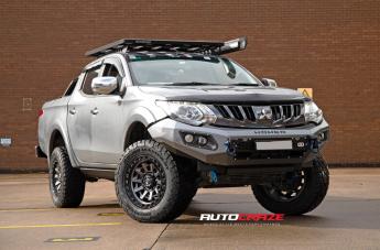 MITSUBISHI TRITON COVERT MATTE ANTHRACITE BLACK RING