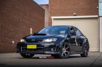 SUBARU IMPREZA VERONA MATTE BLACK TINTED FACE