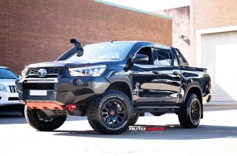 TOYOTA HILUX N80 RUGGED X VICTIM MATTE BLACK
