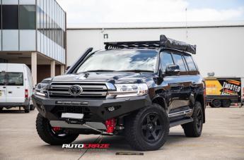 TOYOTA LANDCRUISER QUAKE SATIN BLACK