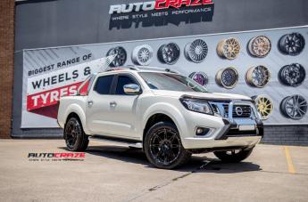NISSAN NAVARA HE900 GLOSS BLACK