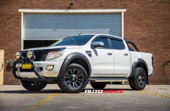 FORD-RANGER-VAPOR-BLACK-MACHINED-WITH-DARK-TINT