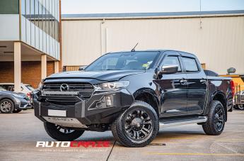 MAZDA BT 50 MONSTER XD MATTE BLACK