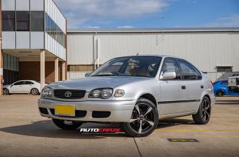 TOYOTA COROLLA BADGER PIANO BLACK MACHINED
