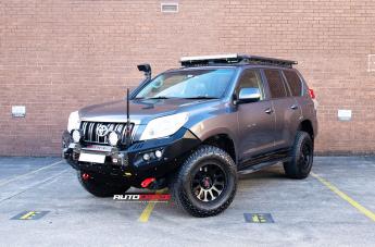 TOYOTA PRADO VICTIM MATTE BLACK