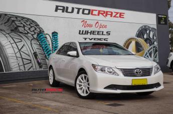 TOYOTA AURION CARBINE WHITE