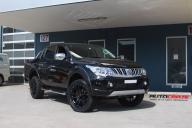 MITSUBISHI TRITON CLIFF MATTE BLACK 