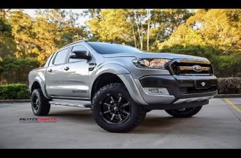 FORD RANGER COUPLER BLACK MACHINED WITH DARK TINT
